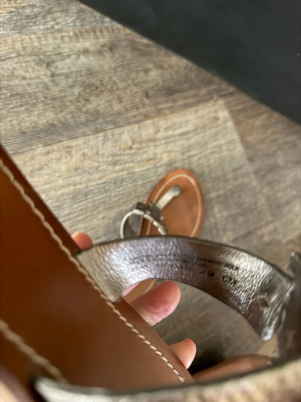 Tory Burch Metallic Leather Thong Sandals - Bronze